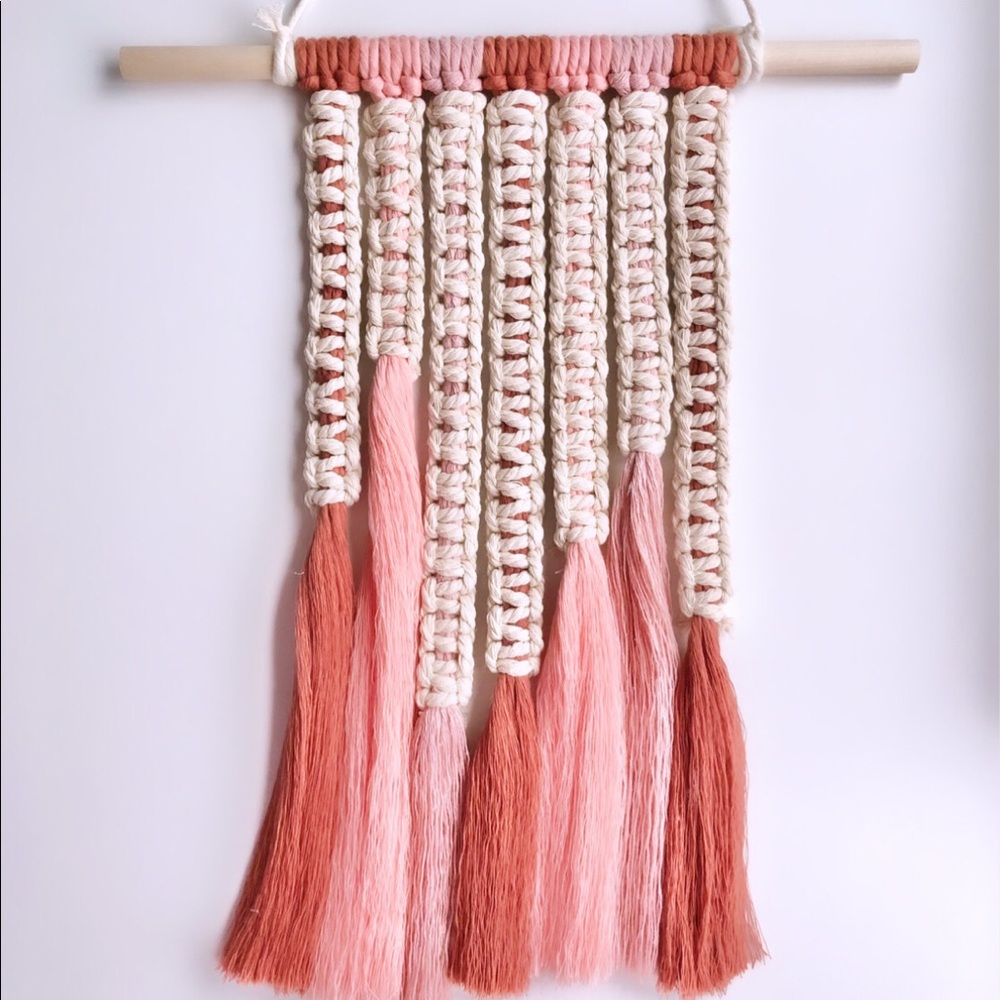 ✨HANDMADE✨ macrame rustic tricolored wall hang